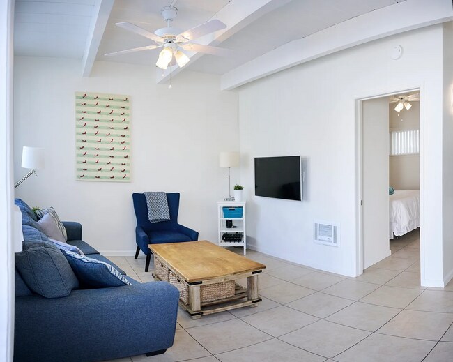 1112 S Myers St Oceanside, CA 92054 photo 5