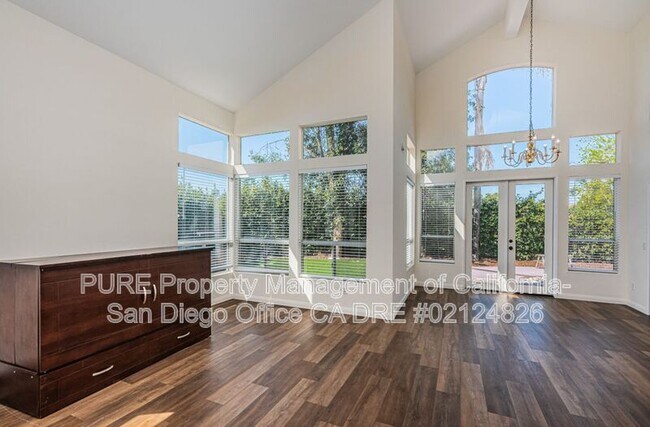 12678 Picrus St San Diego, CA 92129 photo 4