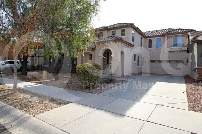 15447 W Poinsettia Dr Surprise, AZ 85379 photo 3