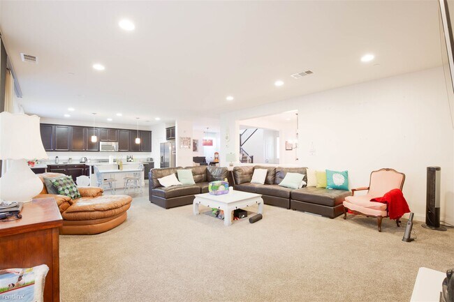 34931 Armstrong Rd Winchester, CA 92596 photo 4