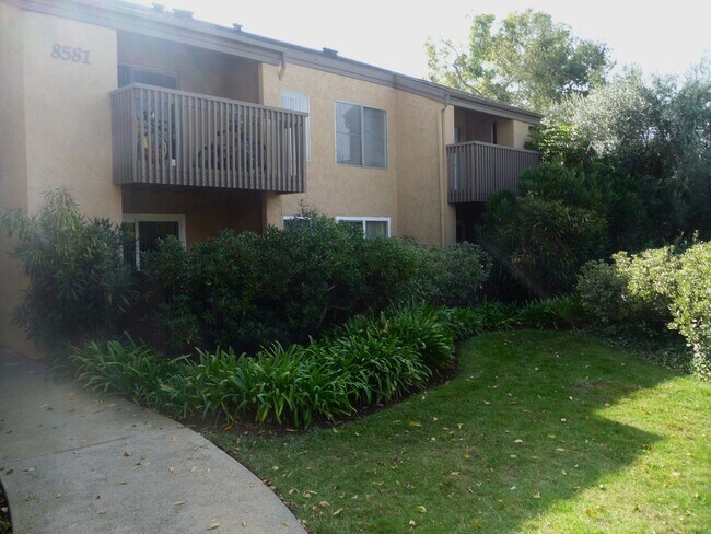 8581 Villa La Jolla Dr San Diego, CA 92037