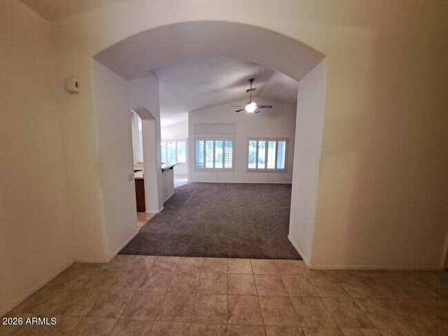 320 W Cardinal Way photo 5