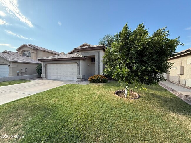 1118 W Laurel Ave photo 3