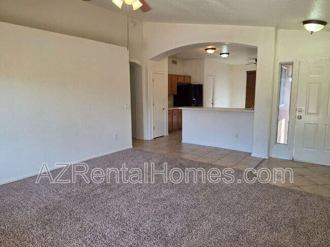 3911 E Heather Ct Gilbert, AZ 85234 photo 3