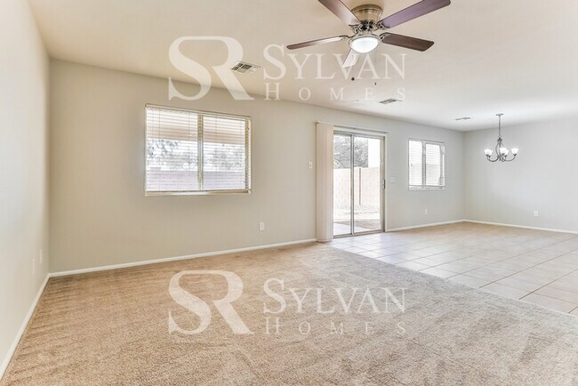 41805 W Sunland Dr Maricopa, AZ 85138 photo 3