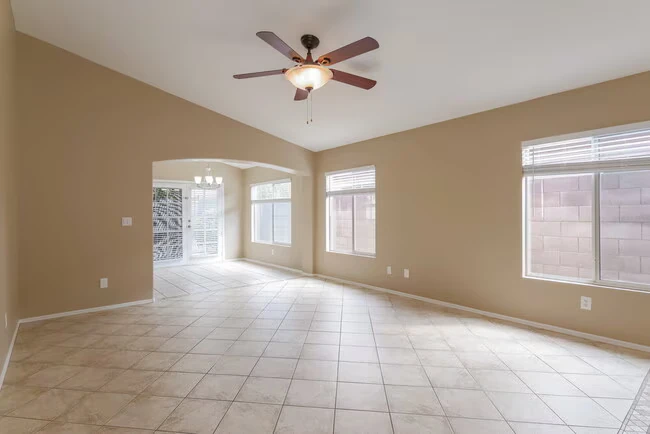 1962 E Bluefield Ave Phoenix, AZ 85022 photo 4