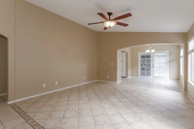 1962 E Bluefield Ave Phoenix, AZ 85022 photo 3