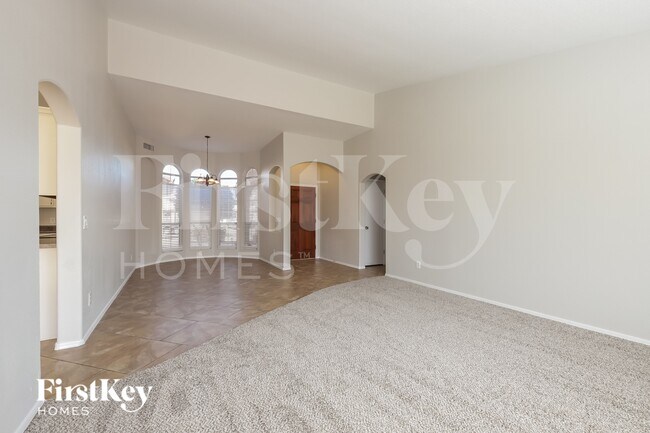 4117 W Park View Ln Glendale, AZ 85310 photo 3