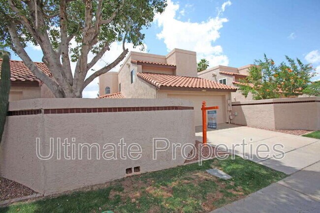 10853 E Yucca St Scottsdale, AZ 85259 photo 2