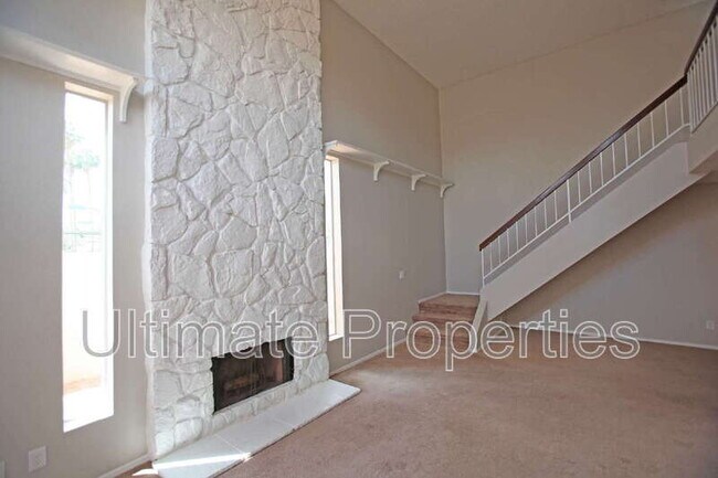 10853 E Yucca St Scottsdale, AZ 85259 photo 4