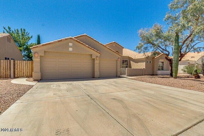 1714 S Rialto photo 4