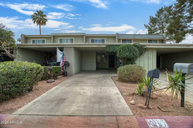1907 W Belmont Ave Phoenix, AZ 85021 photo 2