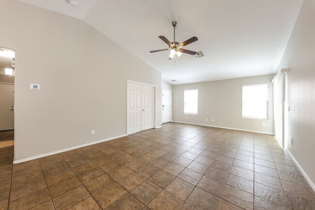 12557 W Mandalay Ln El Mirage, AZ 85335 photo 5