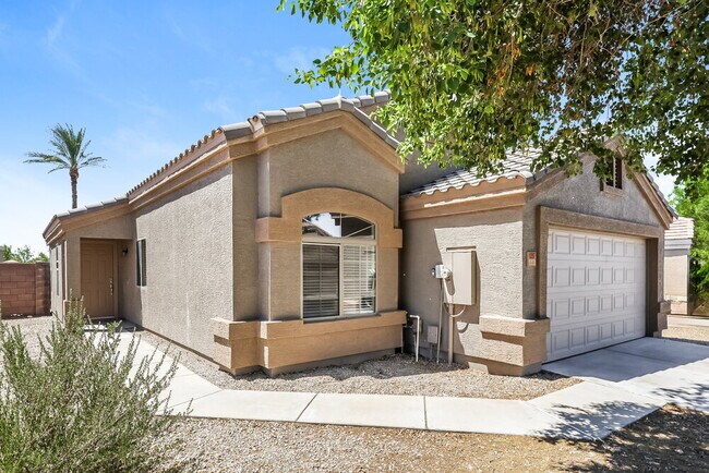 12557 W Mandalay Ln El Mirage, AZ 85335 photo 3