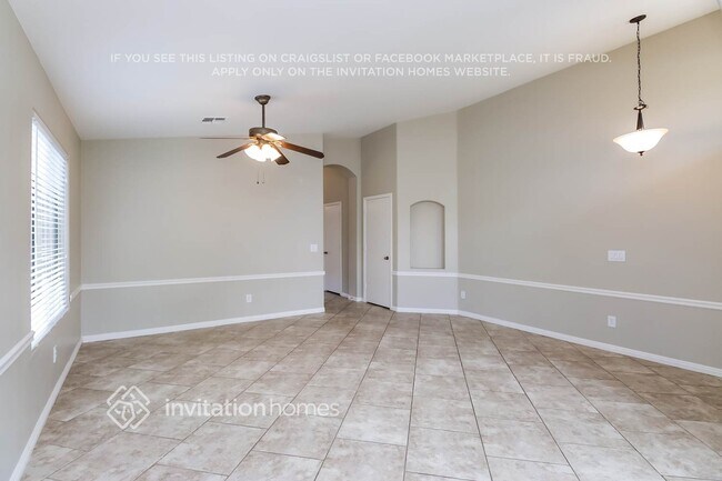 29821 N Broken Shale Dr San Tan Valley, AZ 85143 photo 5