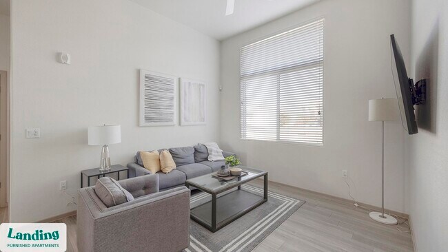 7700 W Aspera Blvd Glendale, AZ 85308 photo 2