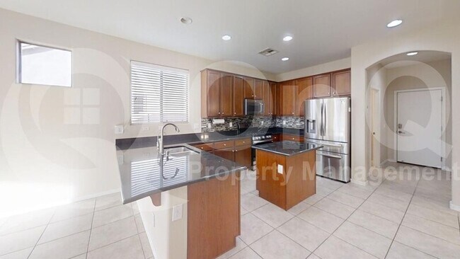 4730 S McMinn Dr Gilbert, AZ 85297 photo 3