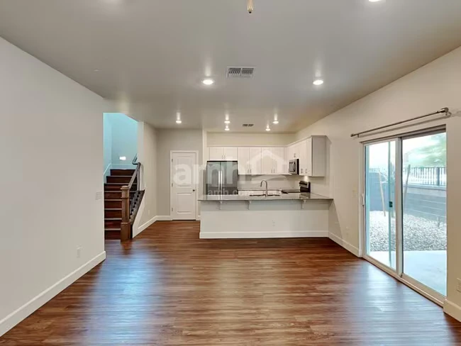 638 W Hackamore Ave Gilbert, AZ 85233 photo 3