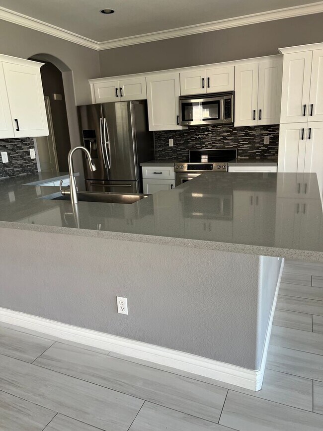 16622 S 18th Dr Phoenix, AZ 85045 photo 5
