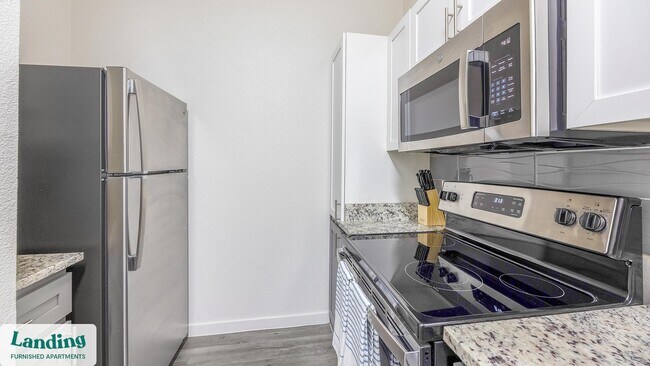 1811 E Apache Blvd Tempe, AZ 85281 photo 4
