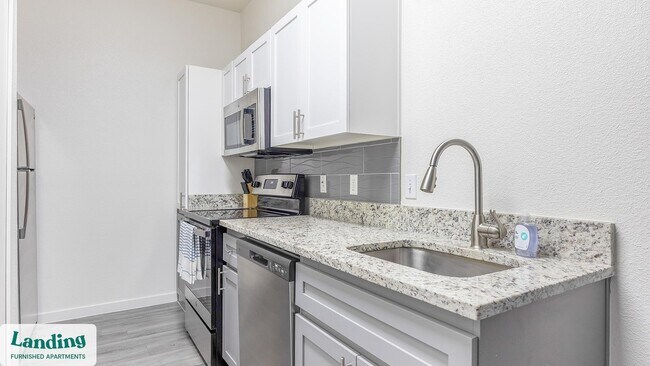 1811 E Apache Blvd Tempe, AZ 85281 photo 3