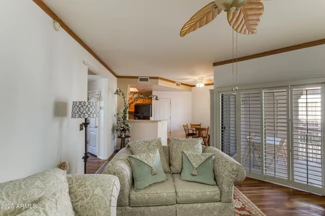 9151 W Greenway Rd Peoria, AZ 85381 photo 5