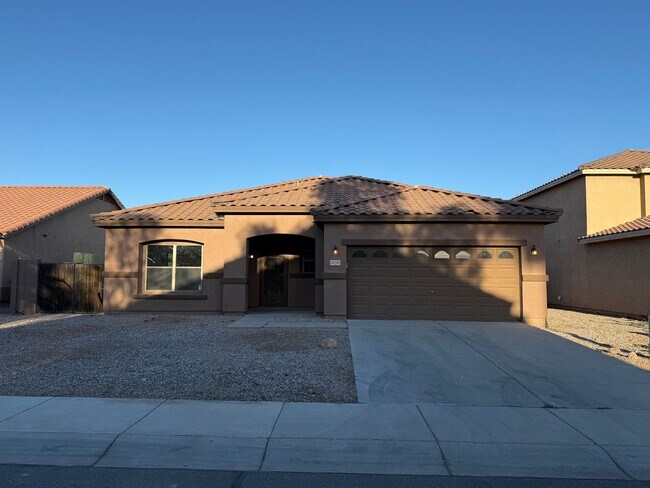 33190 N Cherry Creek Rd photo 2