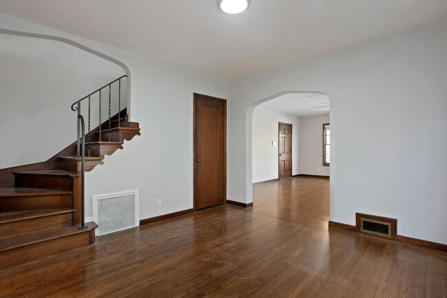 2400-2402 Virginia St Berkeley, CA 94709 photo 4