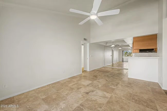 10610 S 48th St Phoenix, AZ 85044 photo 4