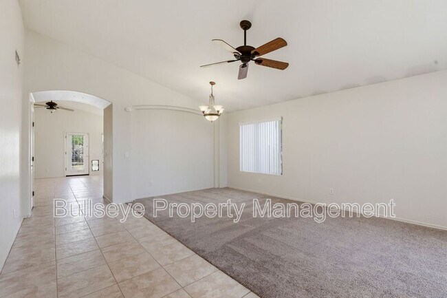 3902 S Cox Ct Chandler, AZ 85248 photo 4