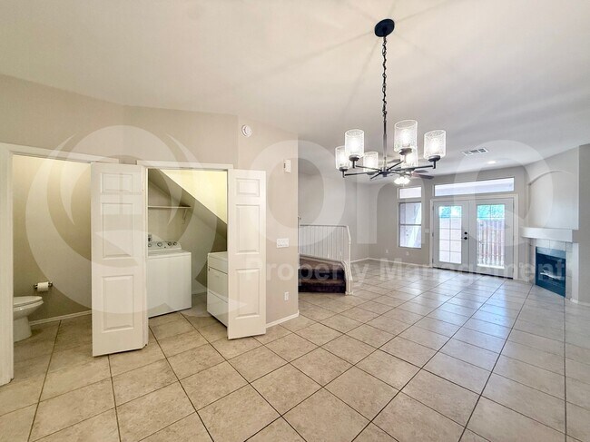 500 N Roosevelt Ave Chandler, AZ 85226 photo 2