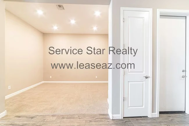 21504 E Pecan Ct Queen Creek, AZ 85142 photo 5