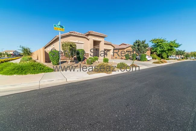 21504 E Pecan Ct Queen Creek, AZ 85142 photo 2