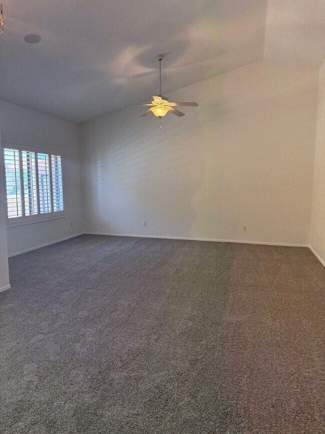 45 E 9th Pl Mesa, AZ 85201 photo 4