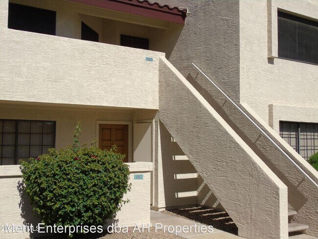 2020 W Union Hills Dr Phoenix, AZ 85027 photo 2