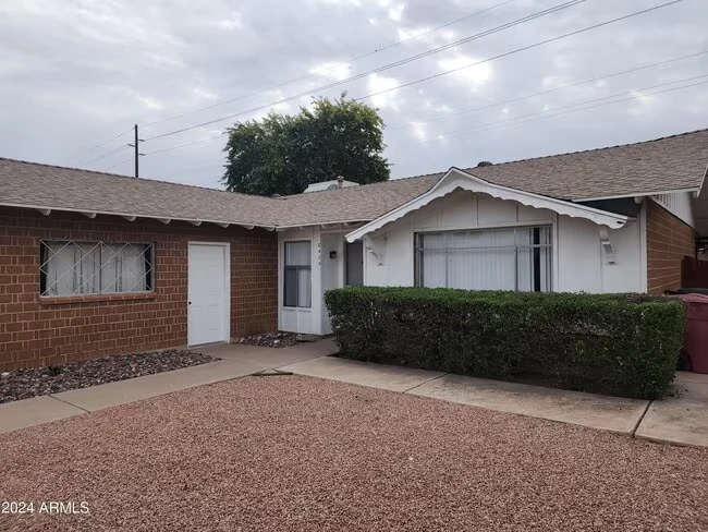8425 E Crestwood Way Scottsdale, AZ 85250 photo 2