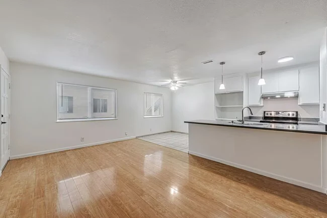 1359 Shawn Dr San Jose, CA 95118 photo 5
