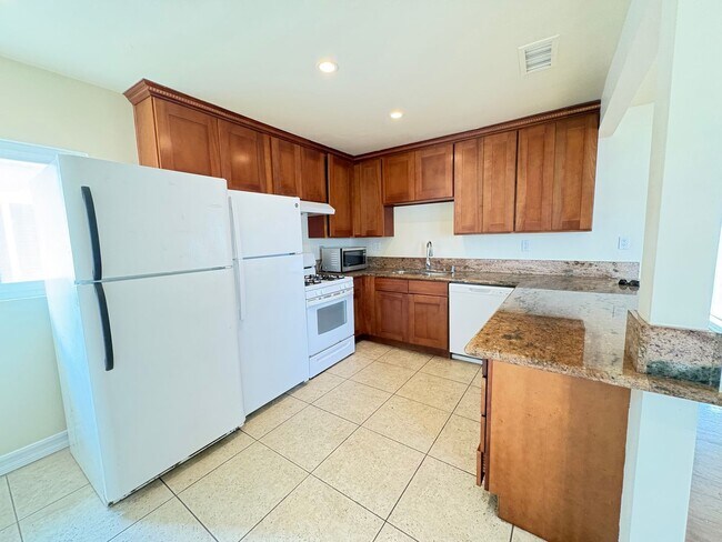 5114 63rd St San Diego, CA 92115 photo 3