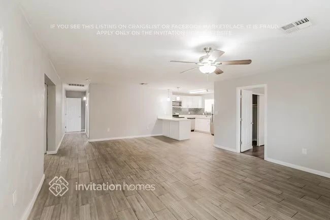 11235 W Hopi St Avondale, AZ 85323 photo 4