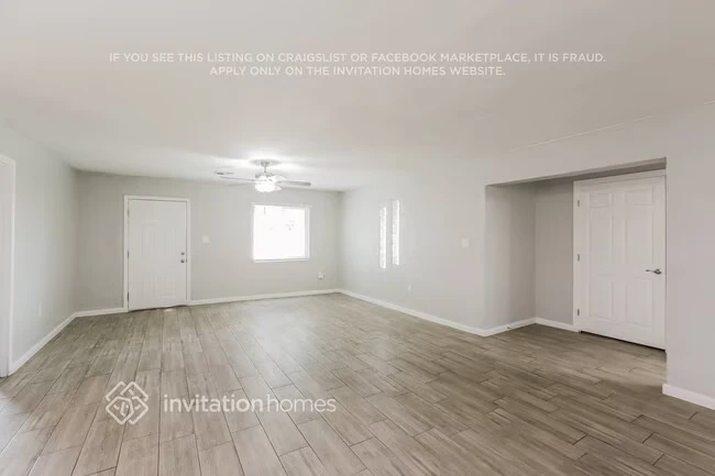 11235 W Hopi St Avondale, AZ 85323 photo 3
