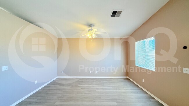 8210 W Concordia Dr Arizona City, AZ 85123 photo 5