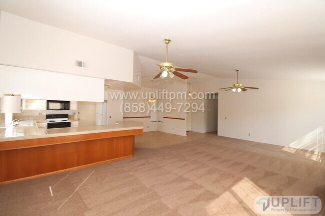 515 La Haina Pl Ramona, CA 92065