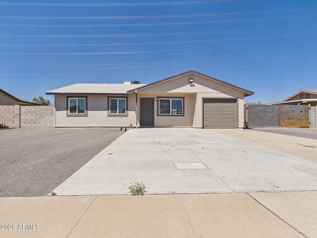 19826 N 34th Dr photo 3