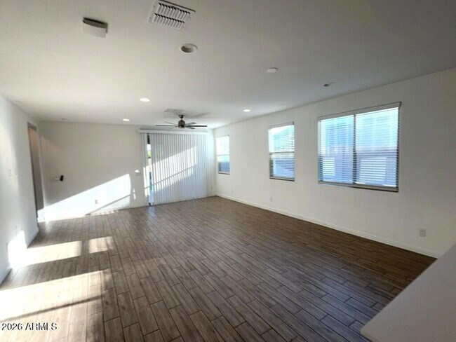 19617 W Valle Vista Way photo 3