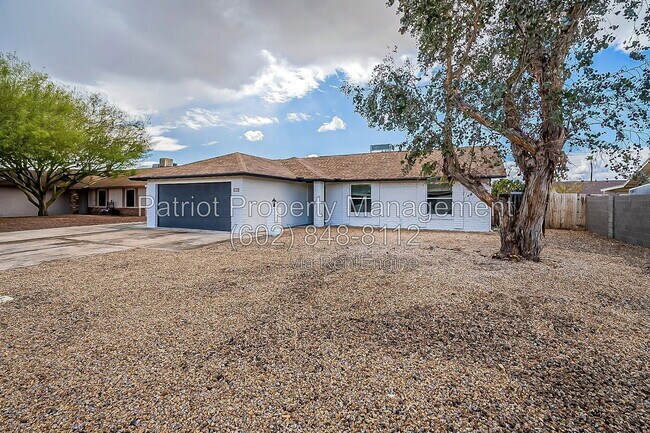 7003 W Sierra St photo 3