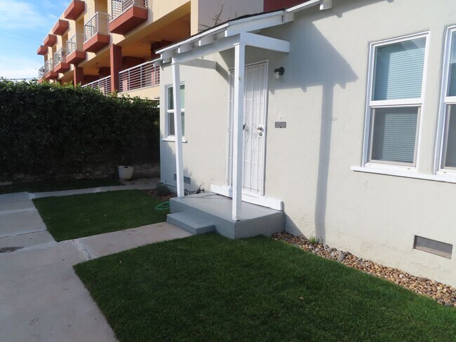 4684 Ohio St San Diego, CA 92116 photo 3