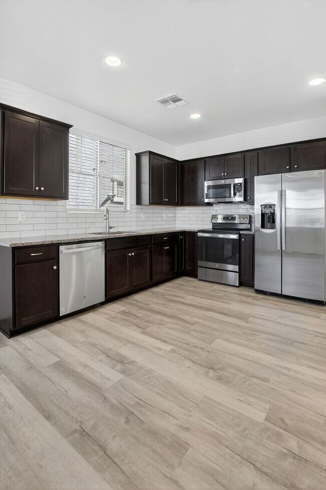 1218 W Sparrow Dr Queen Creek, AZ 85140 photo 5