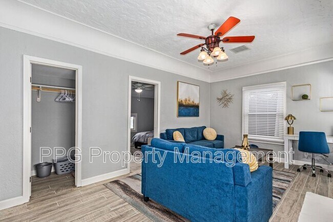 2214 N 23rd St Phoenix, AZ 85006 photo 5