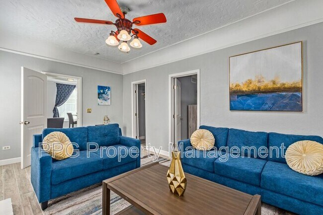 2214 N 23rd St Phoenix, AZ 85006 photo 4