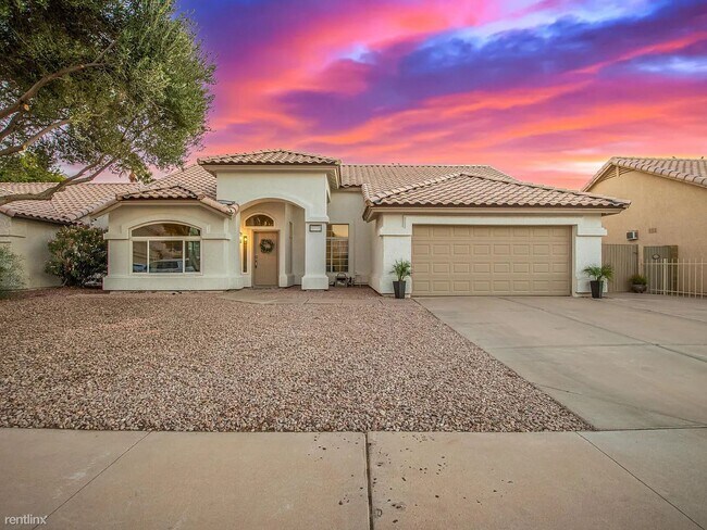 1543 E Park Ave Gilbert, AZ 85234 photo 4